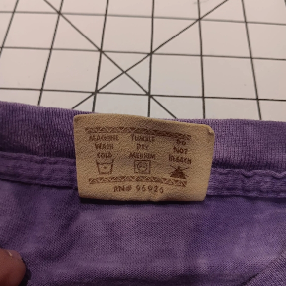 Y2K 1999 The Mountain Tie-Dye Wolf tee, XXL, Purple, Good cond., rips last pic - Picture 3 of 6